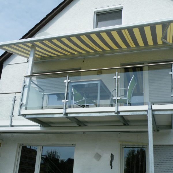 Schmidt Balkon mit Treppe (1)a