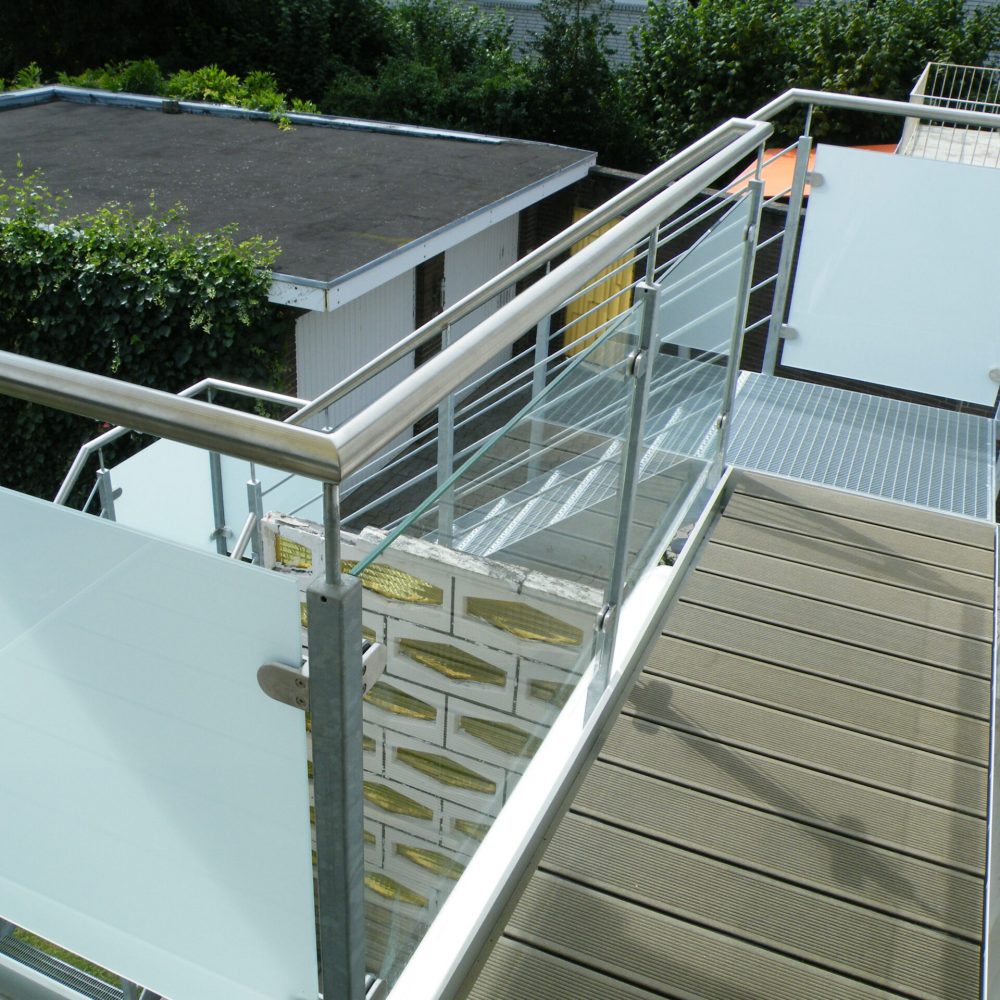 Schmidt Balkon mit Treppe (8)